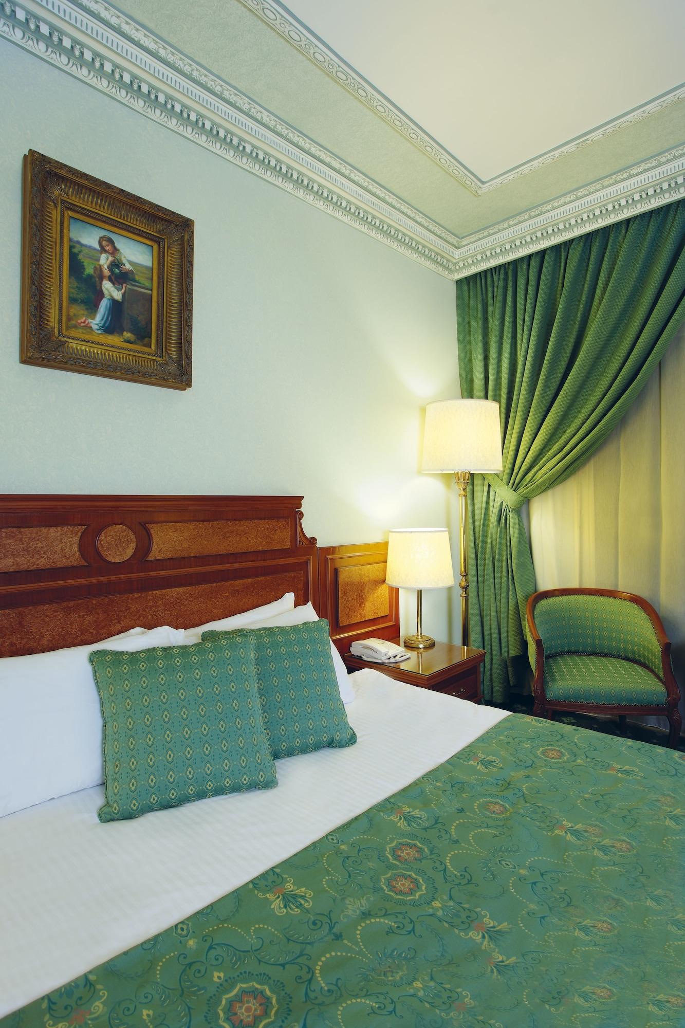 Serenada Golden Palace - Boutique Hotel Beirut Exterior foto